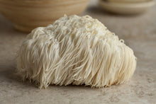 Load image into Gallery viewer, Lion&#39;s Mane Mushroom